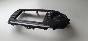 Toyota Yaris Radio/GPS head unit trim 