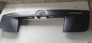 Toyota Prius (XW50) Garniture de hayon 