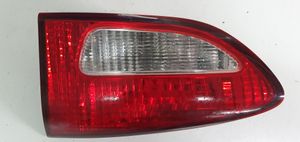 Subaru B9 Tribeca Lampy tylnej klapy bagażnika 