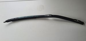 Volkswagen PASSAT B7 Rear door windshield rail 