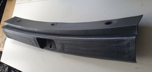 Hyundai ix35 Osłona rygla zamka klapy tylnej 