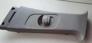 Hyundai i30 Rivestimento cintura di sicurezza 