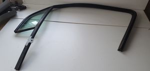 Opel Mokka Guarnizione in gomma finestrino/vetro portiera posteriore 