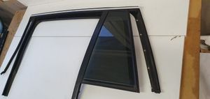 Skoda Superb B6 (3T) Takaoven ikkunalasin kumitiiviste 