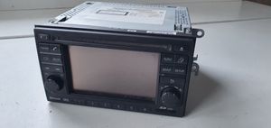 Nissan Qashqai+2 Radio/CD/DVD/GPS-pääyksikkö 