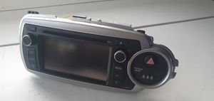 Toyota Yaris Panel / Radioodtwarzacz CD/DVD/GPS 