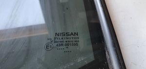 Nissan Leaf I (ZE0) Mažasis "A" galinių durų stiklas 