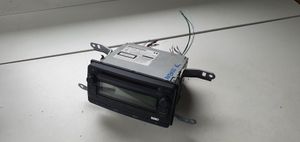 Toyota Avensis T270 Radio/CD/DVD/GPS-pääyksikkö 