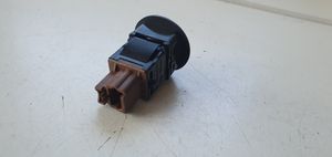 Renault Captur Passenger airbag on/off switch 