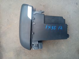 Hyundai ix35 Glove box central console 