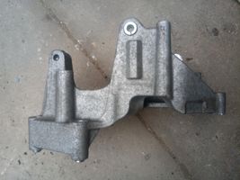 Mitsubishi Outlander Generator/alternator bracket 