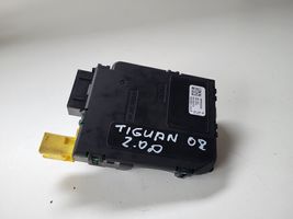 Volkswagen Tiguan Steering rack control module 