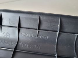 Toyota Verso Etuoven kynnyksen suojalista 