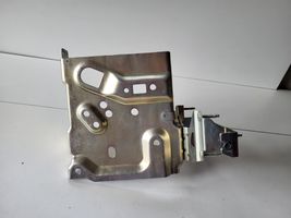 Nissan X-Trail T32 Engine control unit holder 