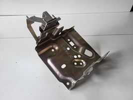 Nissan X-Trail T32 Engine control unit holder 