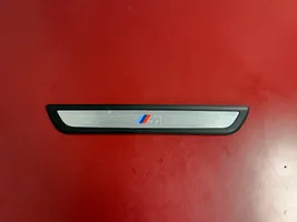 BMW 6 F06 Gran coupe Etuoven kynnyksen suojalista 8053575