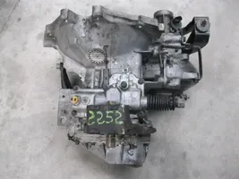 Chrysler LeBaron Manual 5 speed gearbox A543