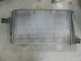 Audi A6 Allroad C5 Radiateur de refroidissement 