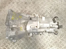 BMW 3 E30 Mechaninė 5 pavarų dėžė 81229407558