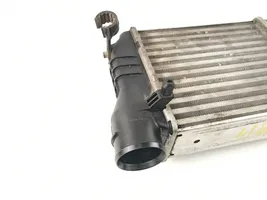 Audi A4 Allroad Radiateur de refroidissement 8E0145805