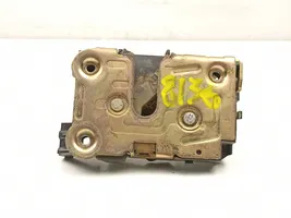 Renault Clio I Front door lock 7701031778