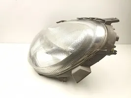 Mercedes-Benz A W169 Lampa przednia A1688200961