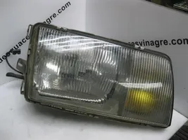 Mercedes-Benz 280 560 W126 Lampa przednia 