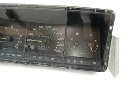 Seat Ibiza I (021A) Compteur de vitesse tableau de bord X039609290