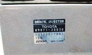 Toyota Corolla Verso E121 Centralina/modulo impianto di iniezione 8987120030
