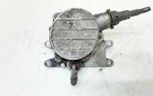 Opel Astra G Pompe à vide 9053139