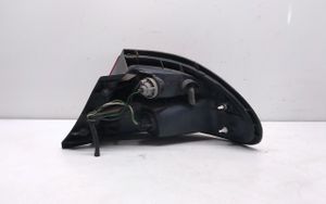 Mazda 323 F Luci posteriori 0431439