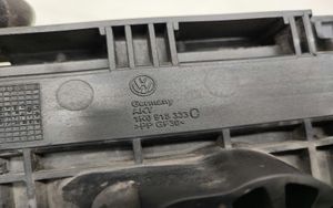 Volkswagen Golf V Vassoio batteria 1K0915333