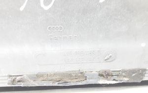Audi A6 S6 C4 4A Bagāžnieka numura zīmes apgaismojuma līste 4A5853465D