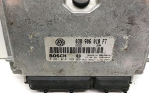Volkswagen PASSAT B5.5 Moottorin ohjainlaite/moduuli 038906018FT