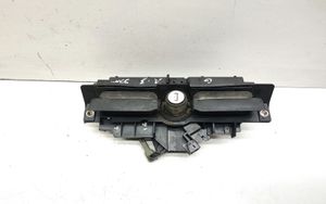 Audi A3 S3 8L Maniglia esterna del portellone posteriore/bagagliaio 8D9827565H