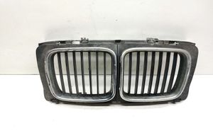 BMW 5 E34 Front bumper upper radiator grill 1973825