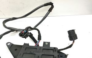 BMW 5 E39 Coolant fan relay 6921354