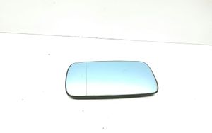 BMW 5 E39 Spoguļa stikls 13528910