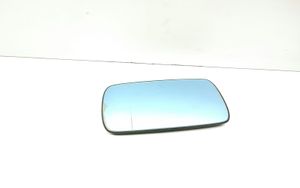 BMW 5 E39 Spoguļa stikls 13528910