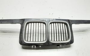 BMW 5 E34 Front bumper upper radiator grill 1973825