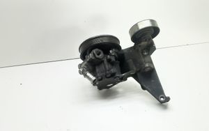 BMW 5 E39 Vairo stiprintuvo siurblys 2246719