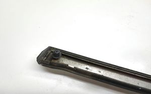 BMW 3 E30 Rivestimento della portiera anteriore (modanatura) 