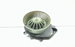 Volkswagen PASSAT B5.5 Ventola riscaldamento/ventilatore abitacolo 8D1820021