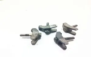 Volkswagen Sharan Fuel Injector clamp holder 