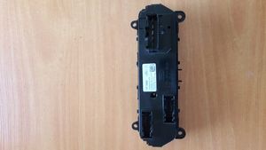 Ford Focus Ilmastoinnin ohjainlaite F1ET19980BJ