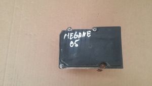 Renault Megane II Блок ABS 0265800300