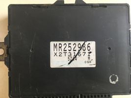 Mitsubishi Colt Bloc ABS MR252986