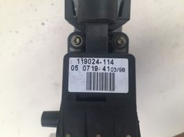 Audi A6 S6 C5 4B Moteur de lève-vitre de porte avant 4B0959801E