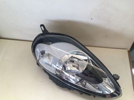 Fiat Grande Punto Lampa przednia 519371490