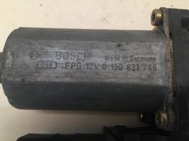 Volkswagen Golf IV Moteur de lève-vitre de porte avant 0130821766